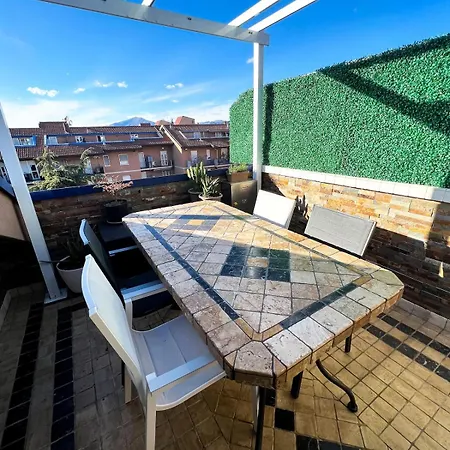 Ventiview Penthouse アパート